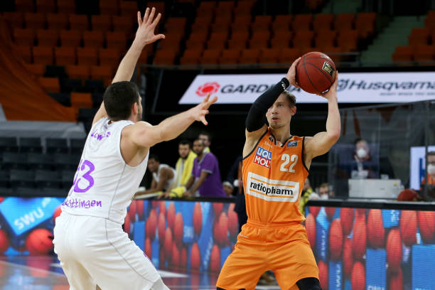 或许只是门 或许只是门