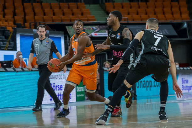 超高的战术 超高的战术