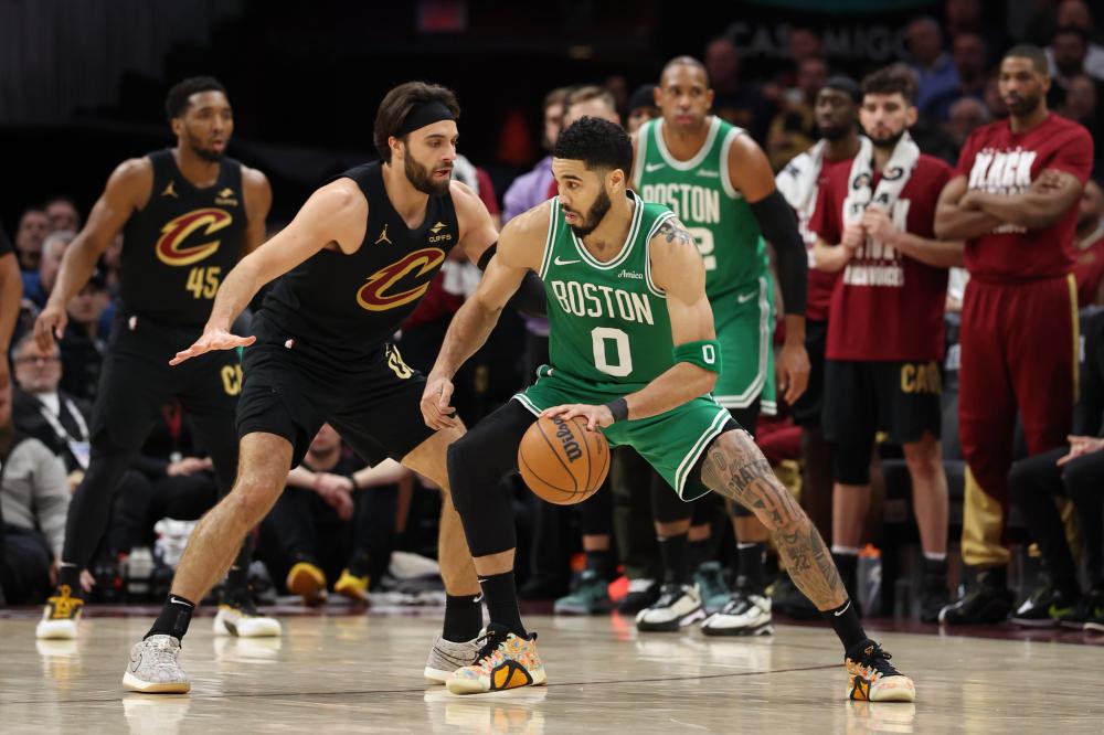 每位队员在 每位队员在